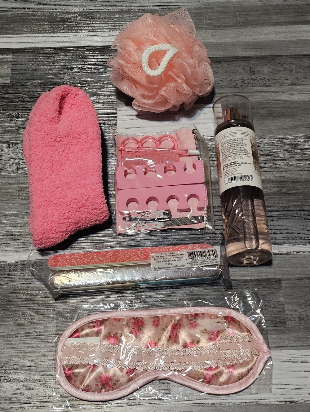 NWT "Spa" Bundle - Picture 2 of 9
